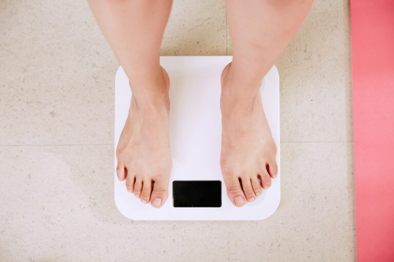 kropsvægt: Hvorfor vejer man mindst om morgenen?