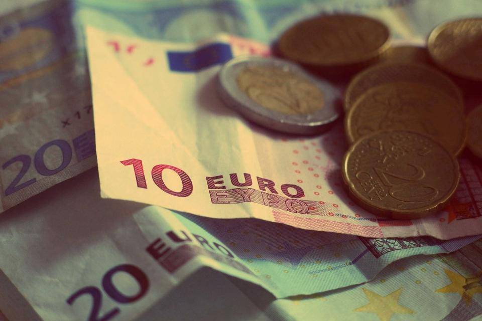 Grøn teknologi i industrien: Reducering af forurening og energiforbrug 2 Grøn teknologi i industrien